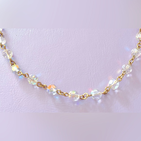 vintage stunning necklace/choker is made up entirely of sparkling crystals - Picture 2 of 4